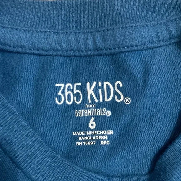 Boys size 6 graphic tee bundle - Picture 7 of 9